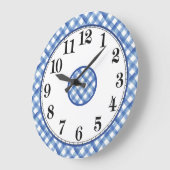 Blauer und weißer Bauernhof Große Wanduhr (Winkel)