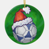 Blauer und weißer festlicher Fußball auf Grün Keramik Ornament (Vorne)