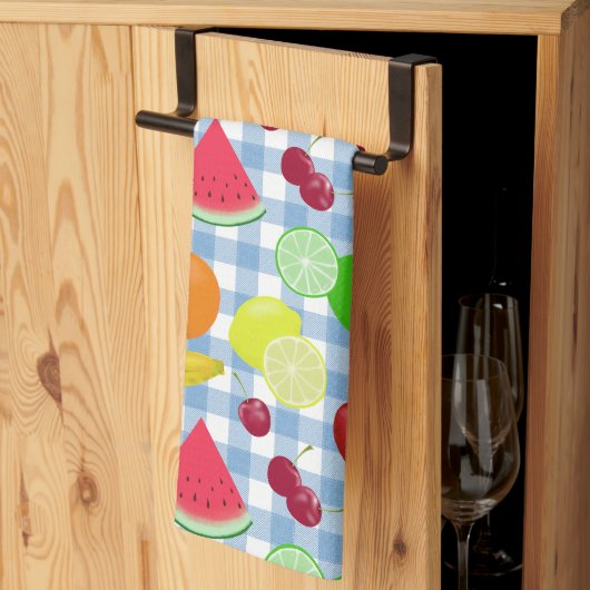 Blauer und weißer Gingham Karo Obst Geschirrtuch (Drittel gefaltet)