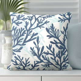 Blauer und weißer Korallenwirbel Kissen