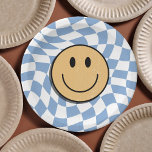 Blauer und weißer Retro Scheckiger Geburtstagskind Pappteller<br><div class="desc">Mit unserer vielseitigen und lebendigen Celebration Invitation - die perfekte Wahl für Geburtstage voller Spaß und Abenteuer! Egal, ob Sie den ersten Geburtstag Ihres "Coolen Typs" feiern, das zweite Jahr Ihres "Zwei Coole" Kleinkindes oder den dritten Meilenstein Ihres "Jungen, Wild und Drei" Geburtstagsjungen, diese Einladung wird bestimmt den Ton für...</div>