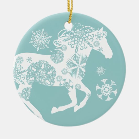 Blauer und weißer Schneeflocken Weihnachtspferd Keramik Ornament (Vorne)