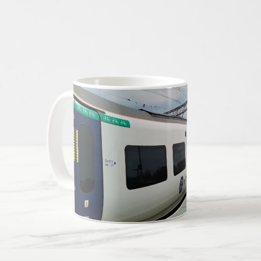 Blauer und weißer Zug Kaffeetasse (Vorderseite Links)