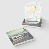 Blauer und weißer Zug Steinuntersetzer (Seitenansicht)