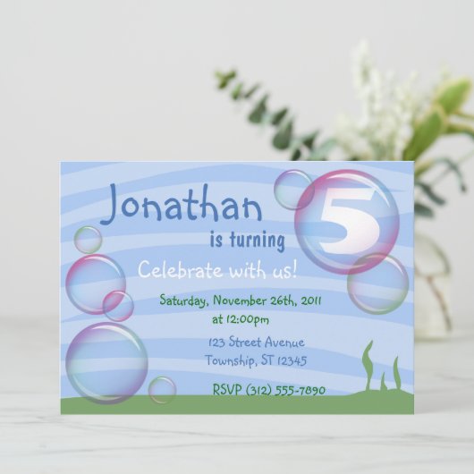 Blauer Unterwasserblasen Kind Einladungen zum Gebu (Stehend Vorderseite)