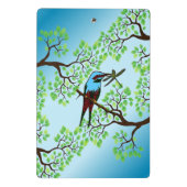 Blauer Vogel in Bäumen Mini Klemmbrett (Rückseite)
