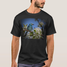 Blauer Vogel in Blossom T-Shirt