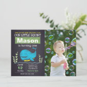 Blauer Wal Geburtstag Einladung mit Foto (Stehend Vorderseite)