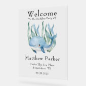 Blauer Wal unter dem Meeresjunge Begrüßungszeichen Acrylschild (Winkel)