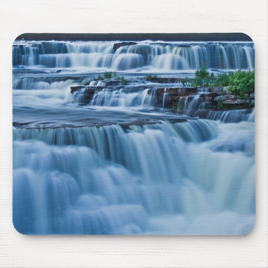 Blauer Wasserfall Mousepad (Vorne)