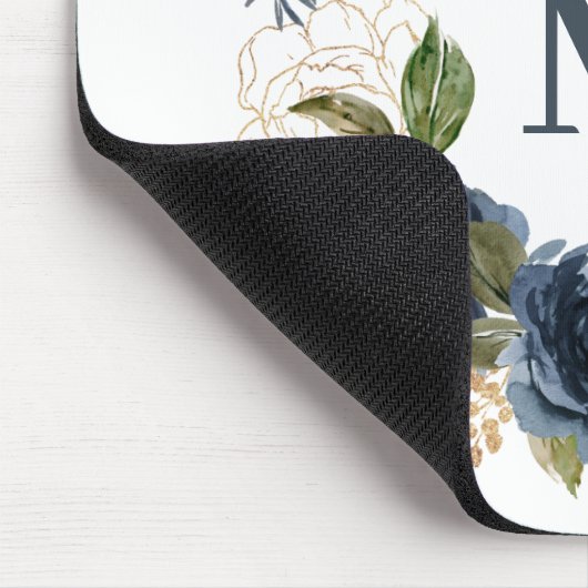 Blauer Wasserfarbenmonogramm für Blumendraht-Rose Mousepad (Ecke)