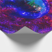 Blauer Weihnachtsball, Lila Baum Geschenkpapier (Ecke)