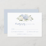 Blauer weißer Hydrangea Wedding RSVP Einladung<br><div class="desc">Blumenblau weiße Hydrangea Grüne Hochzeitskarte RSVP. Moderne kalligraphische Floral Response Card. Wappen Hochzeitssuite für Wasserfarben</div>