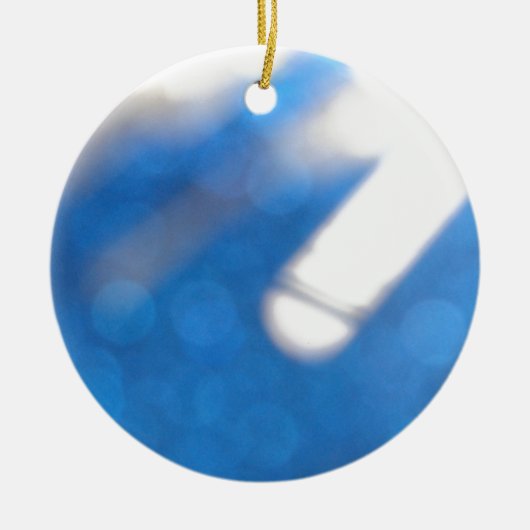Blauer weißer Lichteffekt Keramik Ornament (Vorne)