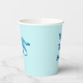 Blauer Wolf auf Schnee Pappbecher (Links)