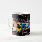 Blauer Zug , am Bahnhof York. Kaffeetasse (Vorderseite Links)