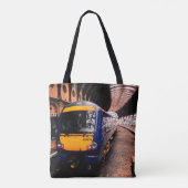 Blauer Zug , am Bahnhof York. Tasche (Rückseite)