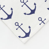 Blaues Ankermuster der Nautik Fleecedecke (Ecke)