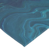 Blaues Aquamarines Acrylgießen Abstrakter Fluid Ar Tischdecke (Schrägansicht)