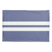 Blaues Auto stürzt durch eine Mauer ab Kissenbezug (Rückseite)