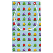 Blaues Beeren-Muster Kleine Geschenktüte (Rückseite)