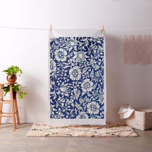 Blaues, blaues, weißes Blumenmuster Stoff (Beispiel)