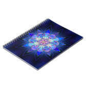 Blaues Blumemandala-Fraktal Notizblock (Linke Seite)
