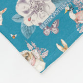 Blaues Blumengarten-Muster Peter-Kaninchen-| Fleecedecke (Ecke)
