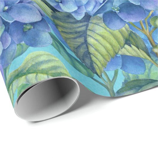Blaues Blumenhydrangea-Blumenmuster Geschenkpapier (Rolleneckpunkt)