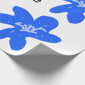 Blaues Blumenmuster Aquarellmuster Geschenkpapier (Ecke)