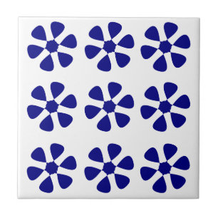 Blaues Blumenmuster Fliese