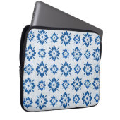 Blaues Blumenmuster Laptopschutzhülle (Vorne Rechts)