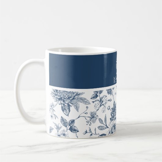 Blaues Blumenmuster und Name Personalisiert Kaffeetasse (Links)