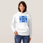 Blaues Blumenmuster Vintages Mittelmeer Hoodie (Vorne ganz)