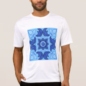 Blaues Blumenmuster Vintages Mittelmeer T-Shirt (Vorderseite)
