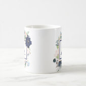 Blaues Blumenrosen-Monogramm Kaffeetasse (Mittel)