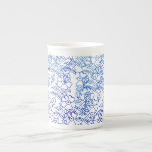 Blaues botanisches zeichnend Vintages Blumendesign Porzellantasse