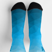 Blaues cyan geometrisches Maschenmuster Monogramm Socken (Oben)