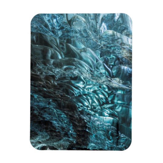 Blaues Eis einer Eishöhle, Island Magnet (Vertikal)