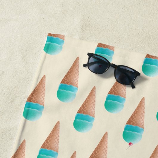 Blaues Eiscreme-Kronmuster, hellgelb Strandtuch (Beispiel)