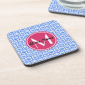 Blaues Eukalyptomuster Rosa Angepasstes Monogramm  Getränkeuntersetzer (Linke Seite)