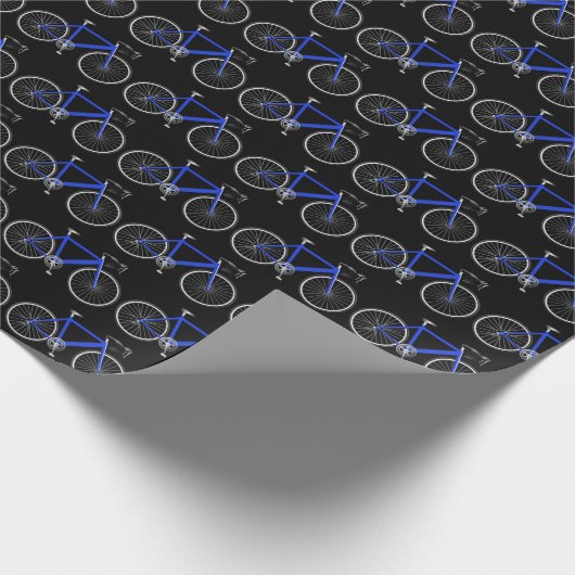 blaues Fahrrad auf schwarzem Papier Geschenkpapier (Ecke)