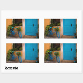 Blaues Fahrrad und Tür im Sommer Rechteckiger Aufkleber (Blatt)