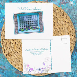 Blaues Fenster, das wir in die farbenfrohe Blume v Postkarte