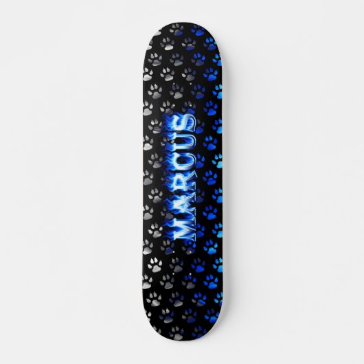 Blaues Feuer Marcus-Skateboards und Flammenentwurf Skateboard (Vorne)