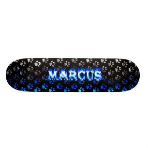 Blaues Feuer Marcus-Skateboards und Flammenentwurf Skateboard