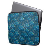 Blaues Fischmuster Laptopschutzhülle (Vorderseite Links)