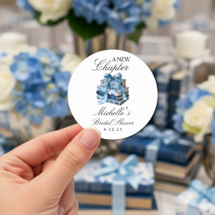 Blaues Florales Eine neue Kapitel Brautdusche Runder Aufkleber
