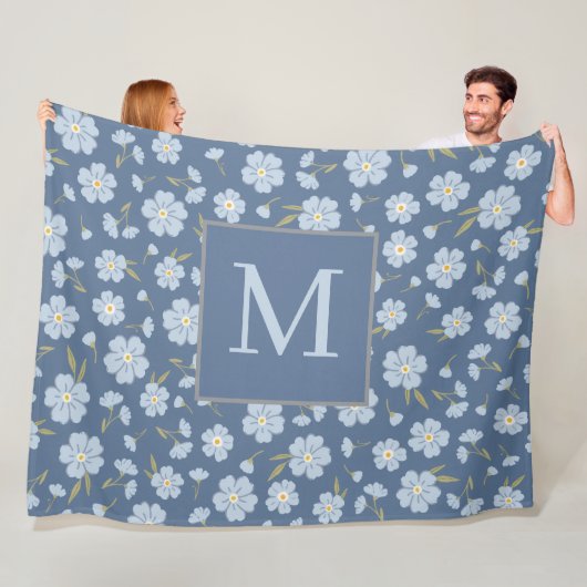 Blaues florales Monogramm Initial Fleecedecke (Beispiel)