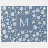 Blaues florales Monogramm Initial Fleecedecke (Vorderseite (Horizontal))